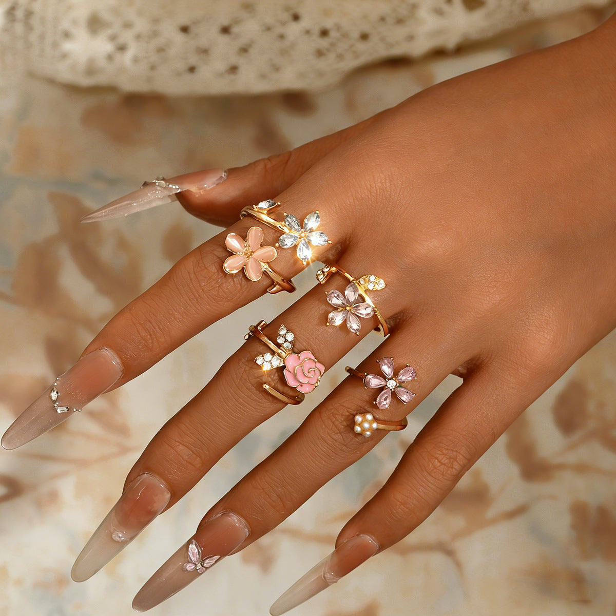Gold Plated Flower Open Ring Set for Women, 4Pcs Stackable Pink Floral Rings with Crystal & Pearl, Hypoallergenic Adjustable Statement Rings for Daily/Party