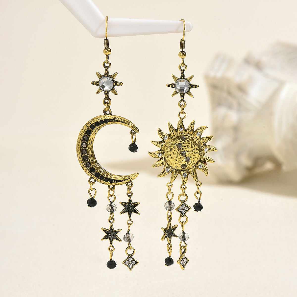 Vintage Sun Moon Drop Earrings, Asymmetric Gold Plated Celestial Tassel Earrings with Crystals, Bohemian Star Dangle Earrings for Women, Gothic Statement Jewelry for Party, Festival, Daily Wear